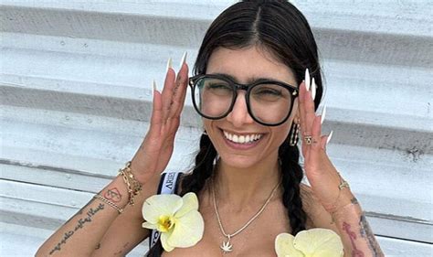 mia kahlifa porno|Mia Khalifa